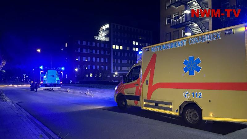 Feuerwehreinsatz am Gesundheitsstandort Natruper Holz – Anrufer meldet Rauchentwicklung und Brandgeruch im Gebäude – Feuerwehr kann nichts feststellen - Kamin oder Schornstein in der Umgebung vermutlich Auslöser
