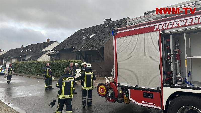 Bedienelement einer Ölheizung im Keller aus bislang ungeklärter Ursache in Brand geraten - der Brand konnte von der Feuerwehr schnell gelöscht werden, verletzt wurde niemand